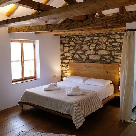 Holiday home Linos Traditional