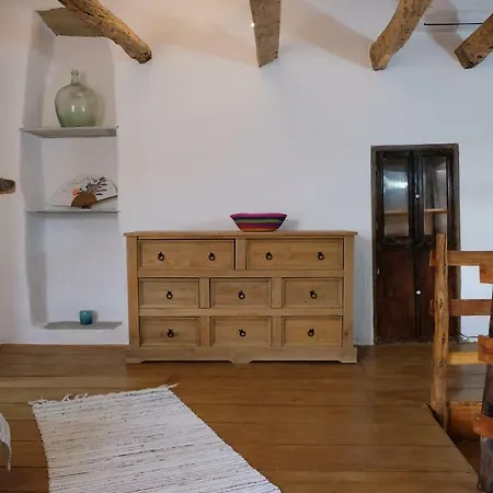 Holiday home Linos Traditional *