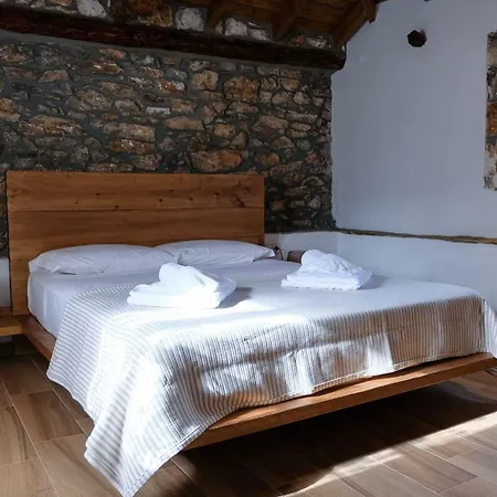 Linos Traditional Holiday home
