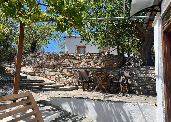 Linos Traditional * Theologos (Thasos)